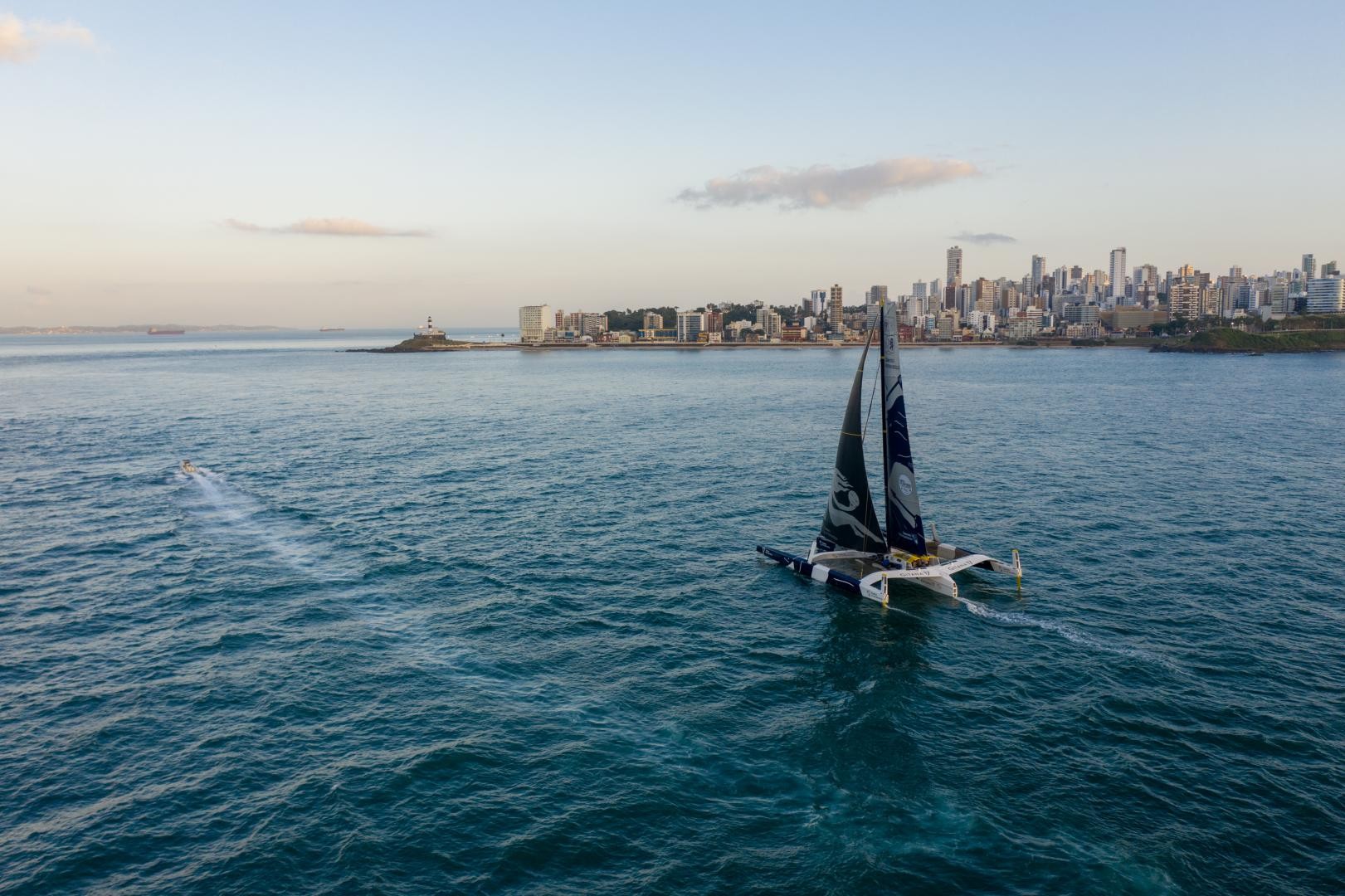 Sébastien Josse Analyses the Race – Heading for an upwind crossing from Rio to Cape Town