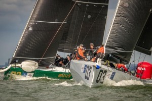 Close action in the Wight Shipyard One Ton Cup between Bas de Voogd's Hitchhiker and Stewart Whitehead's Rebellion. (VR Sports Media)