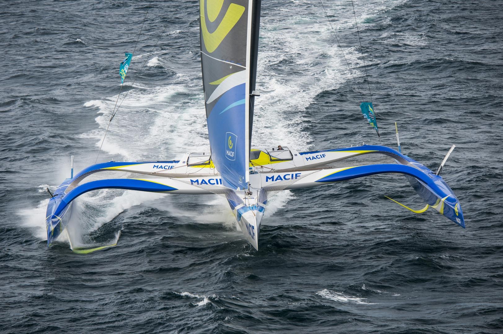 French sailing superstar, François Gabart has less than 800 nautical miles to go to the finish in Guadeloupe