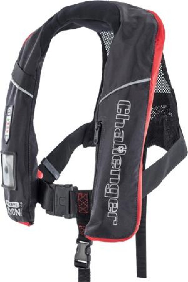 3Si’s first METSTRADE showing for Challenger Worksafe Pro lifejacket