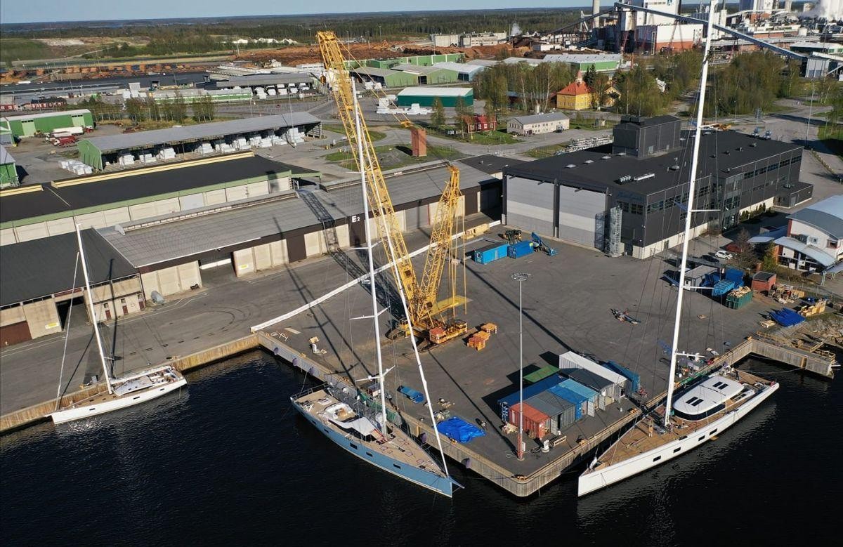 Three new yachts lying alongside at Baltic Yachts’ Jakobstad facility (p.c. primetimesailing)