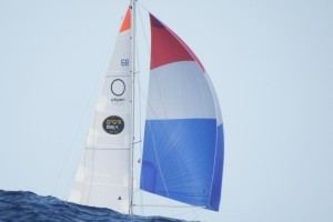 Day 18: Golden Globe Race - Philippe Péché leads through the Doldrums