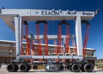 Un nuovo travel lift da 880 tonnellate per Esaom Cesa