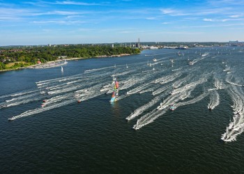 Friday Fly By in Kiel attracts enormous crowd to cheer on Imoca fleet