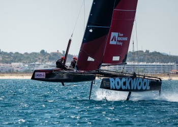 GC32 Lagos Cup 2023: race day 1