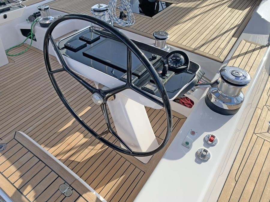 Hylas Yachts with the new Hylas H60 at 2020 Miami Boat Show